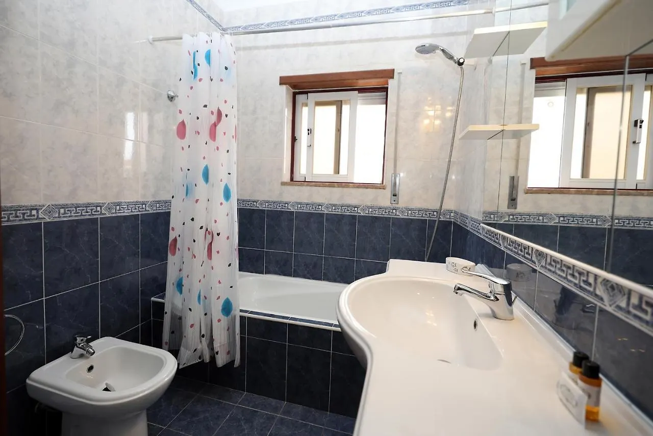 B08 - Top Holiday Apartment In Lagos